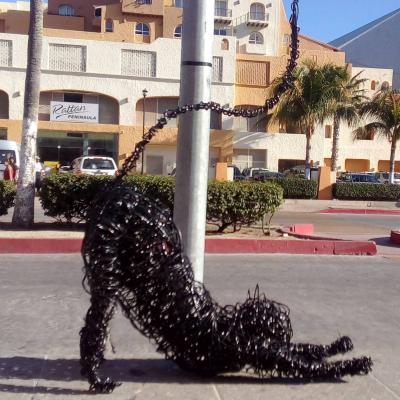 007escultura En Alambre